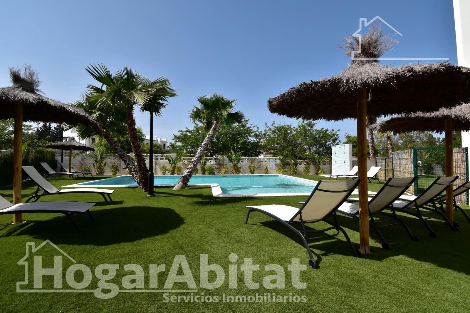 1 soverom Leilighet til salgs i Denia med svømmebasseng garasje - € 267 000 (Ref: 9773124)