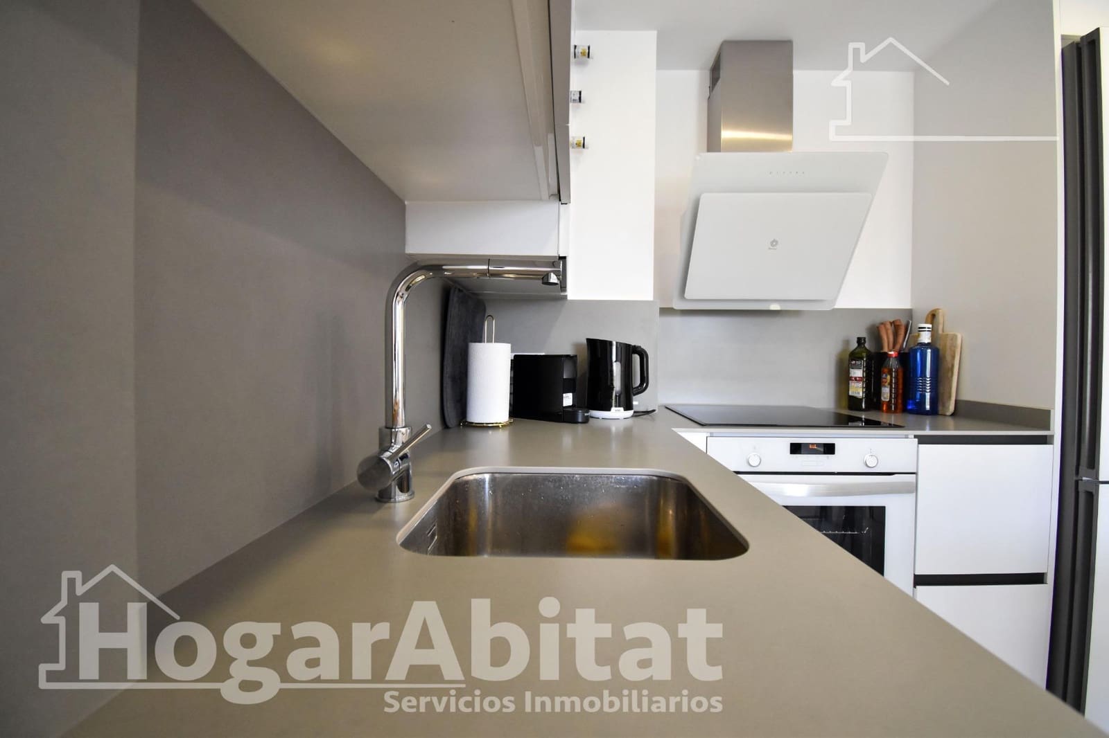 1 soverom Leilighet til salgs i Denia med svømmebasseng garasje - € 267 000 (Ref: 9773124)