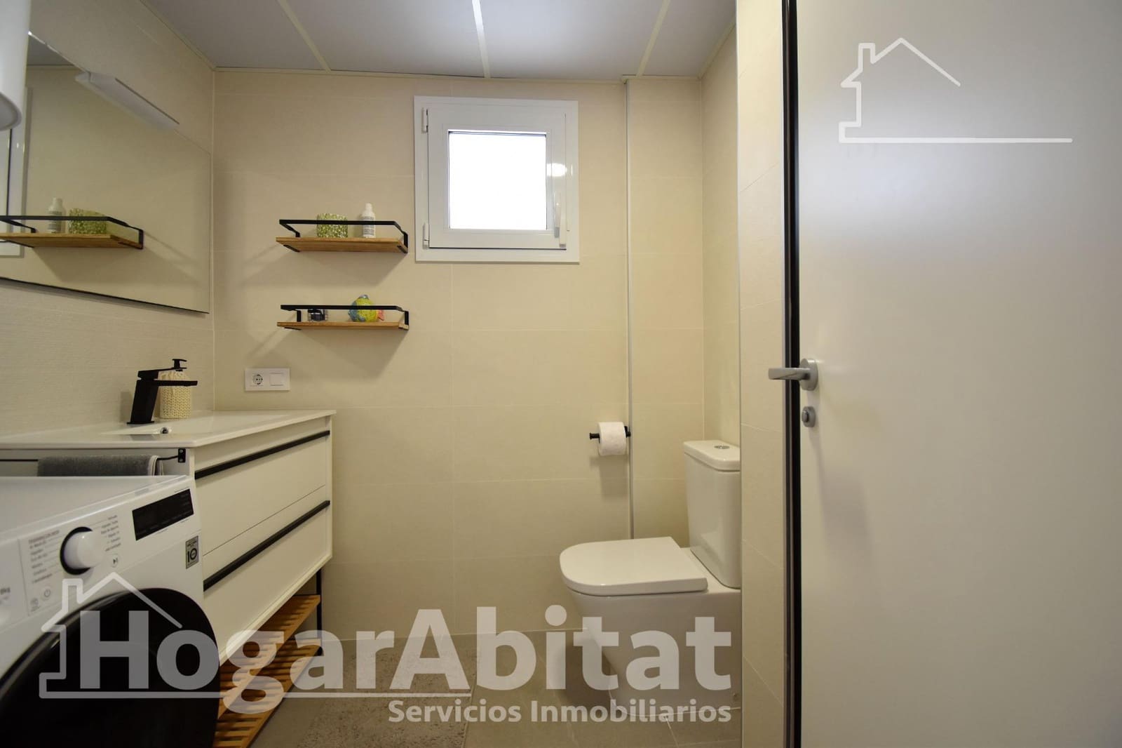 1 soverom Leilighet til salgs i Denia med svømmebasseng garasje - € 267 000 (Ref: 9773124)