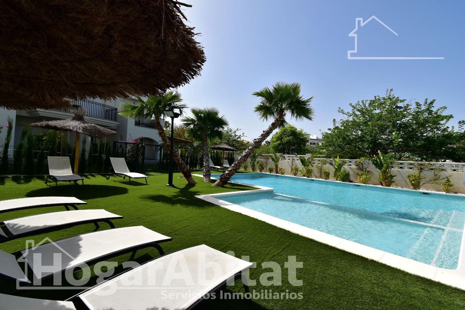 1 soverom Leilighet til salgs i Denia med svømmebasseng garasje - € 267 000 (Ref: 9773124)