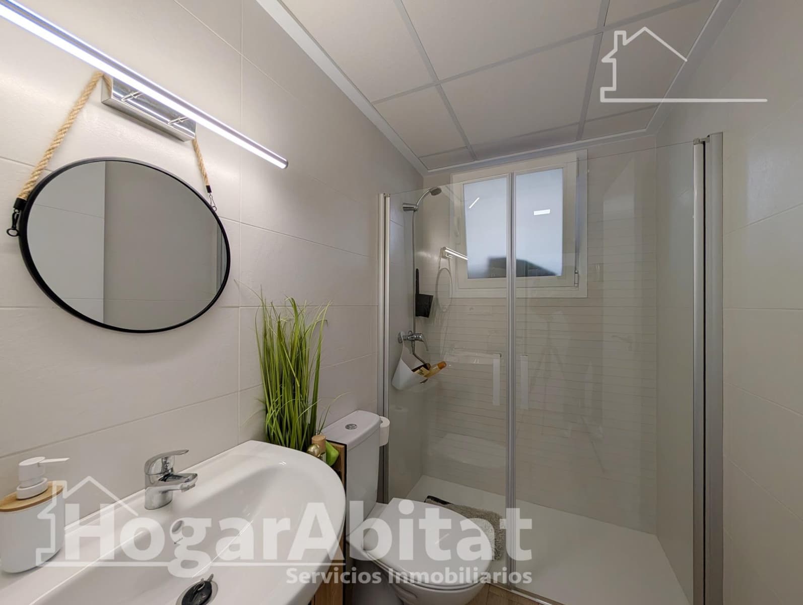 2 soverom Rekkehus til salgs i Gran Alacant med svømmebasseng garasje - € 355 000 (Ref: 9773130)