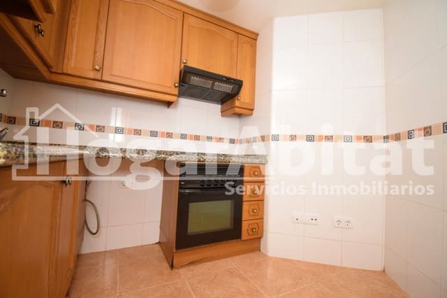 2 slaapkamer Flat te koop in Castelló de la Plana met garage - € 138.000 (Ref: 9773131)