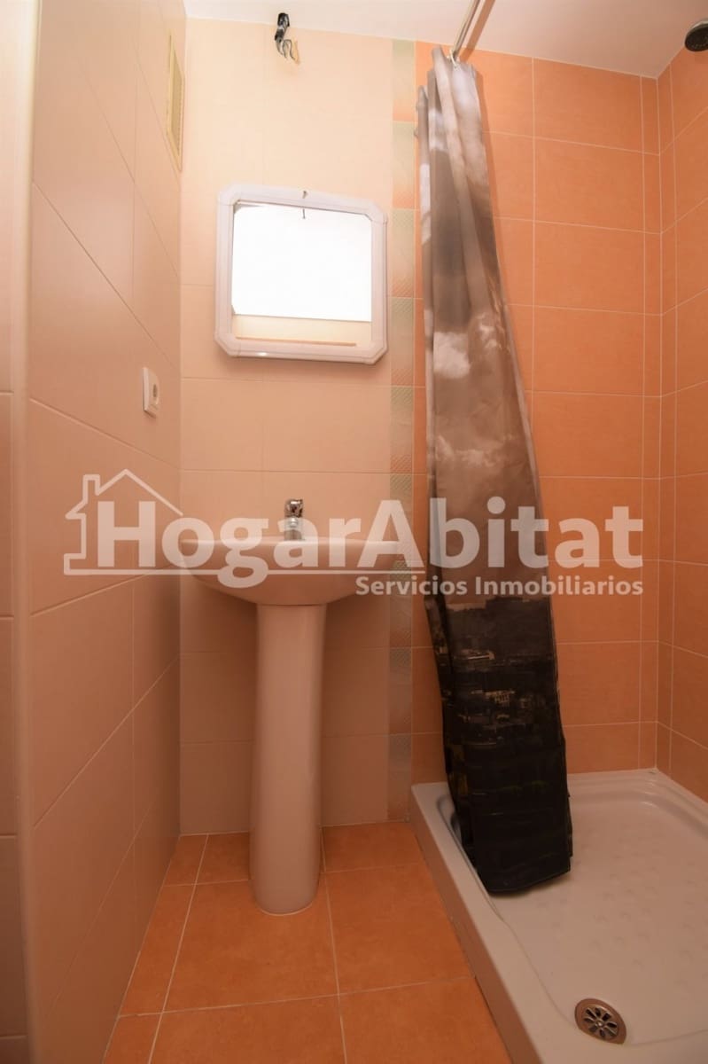 2 soveværelse Lejlighed til salg i Castello de la Plana med garage - € 138.000 (Ref: 9773131)