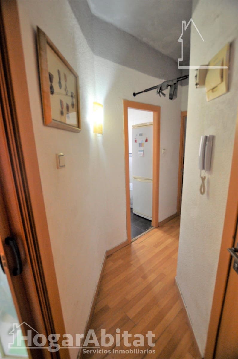 2 makuuhuone Asunto myytävänä paikassa Valencia kaupunki - 155 000 € (Ref: 9773132)