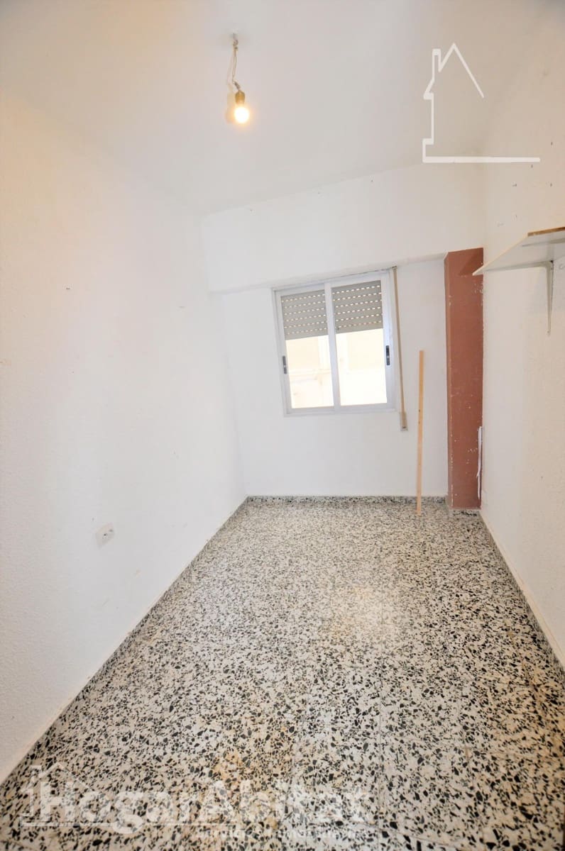 4 slaapkamer Flat te koop in Valencia stad - € 349.000 (Ref: 9773133)