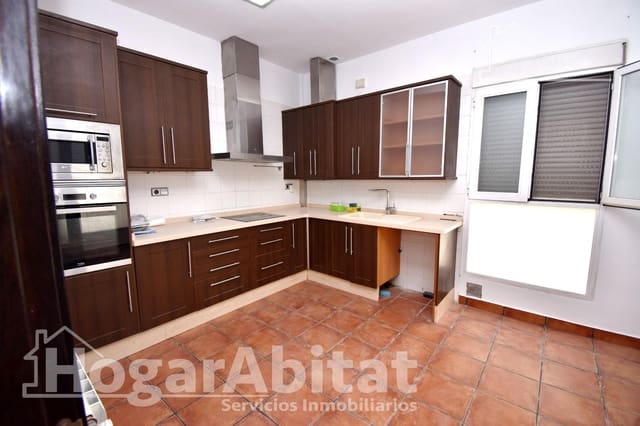 4 makuuhuone Omakotitalo myytävänä paikassa Masarrochos / Massarrojos, Valencia kaupunki mukana 
autotalli - 359 000 € (Ref: 9773135)