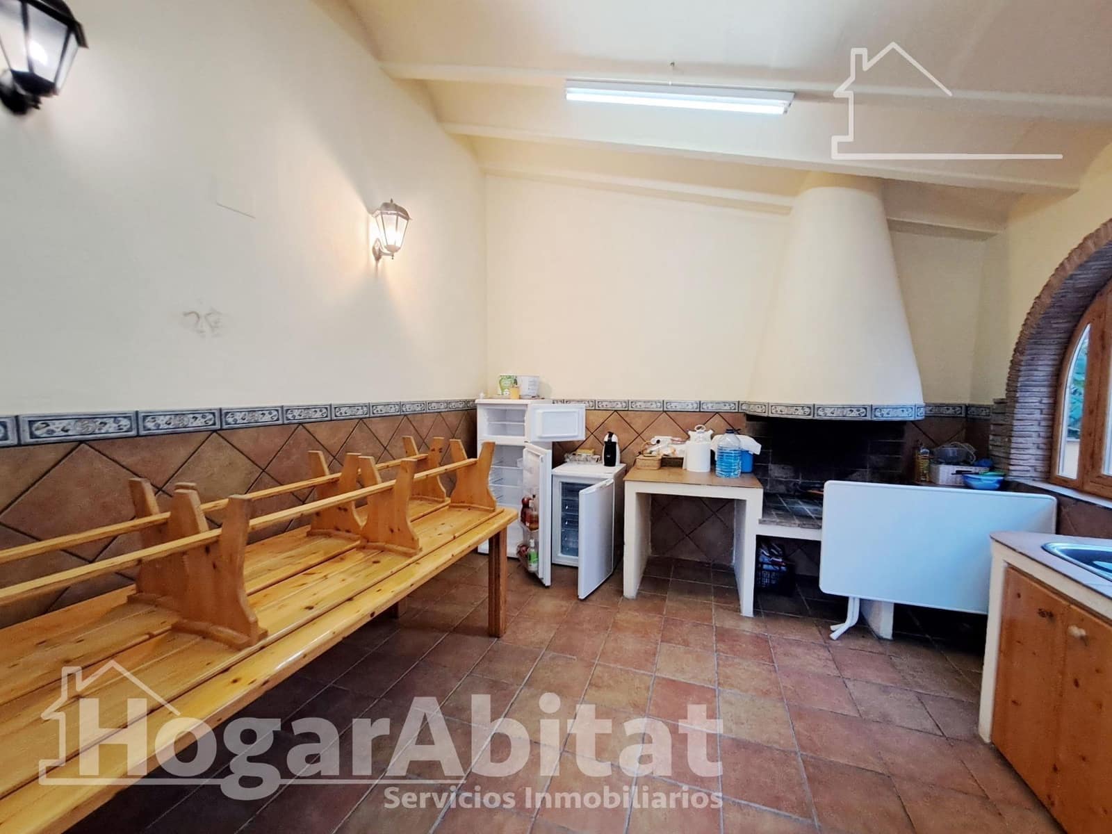 8 soverom Hus til salgs i Ribesalbes med garasje - € 295 000 (Ref: 9773137)
