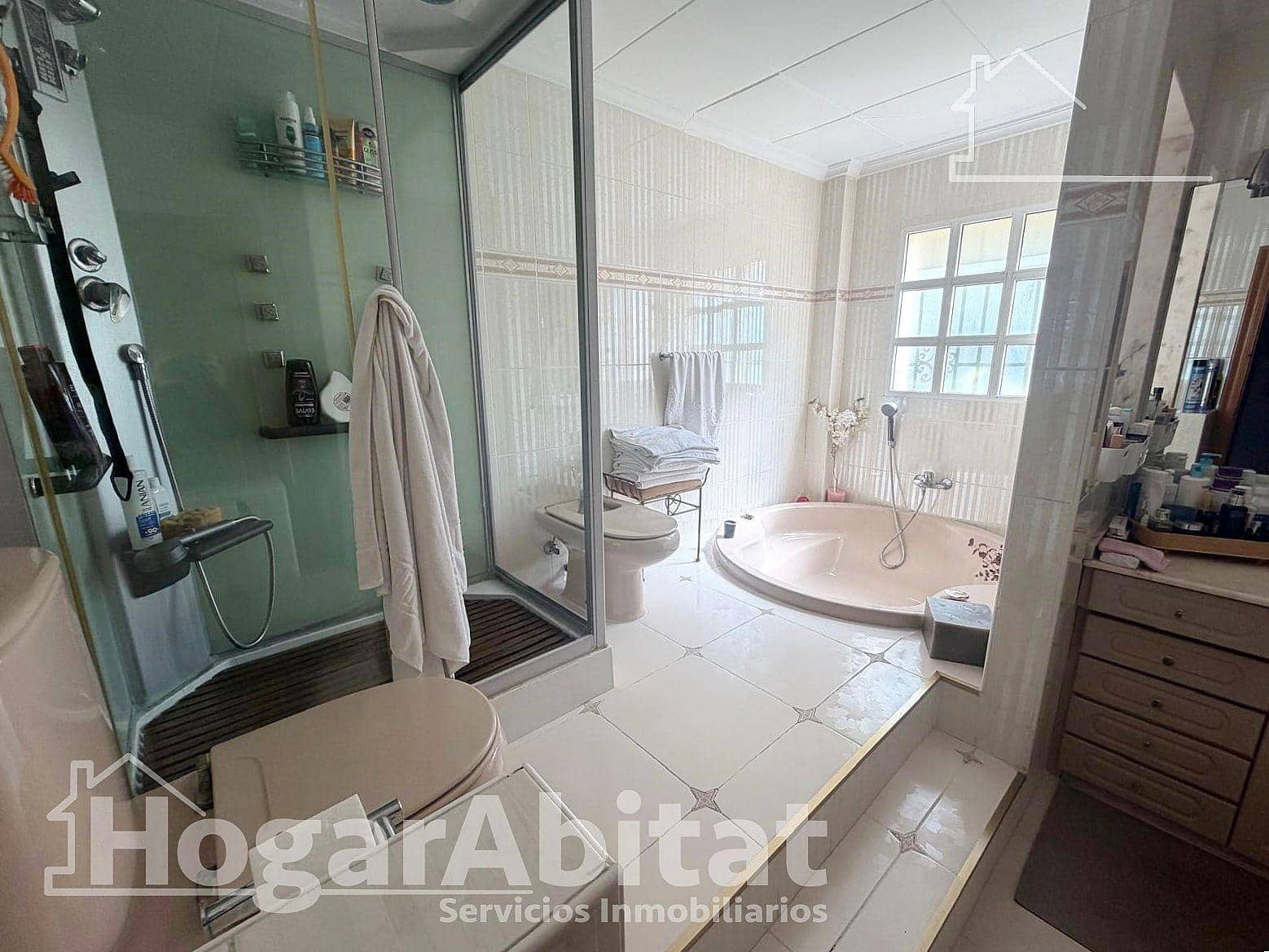 4 bedroom Townhouse for sale in Massanassa with garage - € 612,000 (Ref: 9773138)