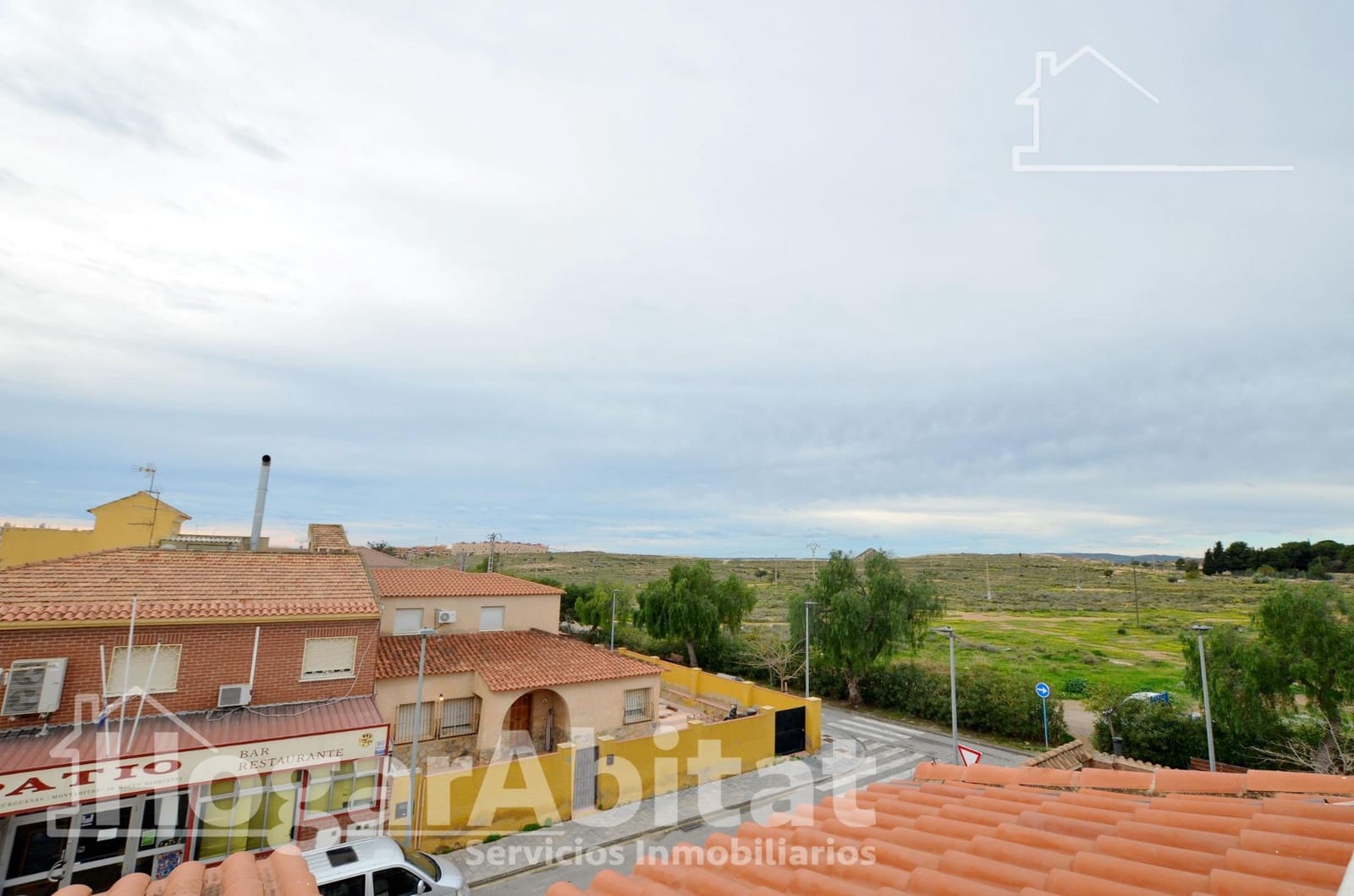 4 soverom Rekkehus til salgs i Alicante by med garasje - € 595 000 (Ref: 9778184)