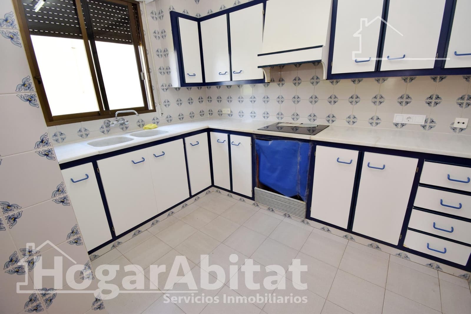 4 soveværelse Villa til salg i Almassora / Almazora med garage - € 340.000 (Ref: 9778198)