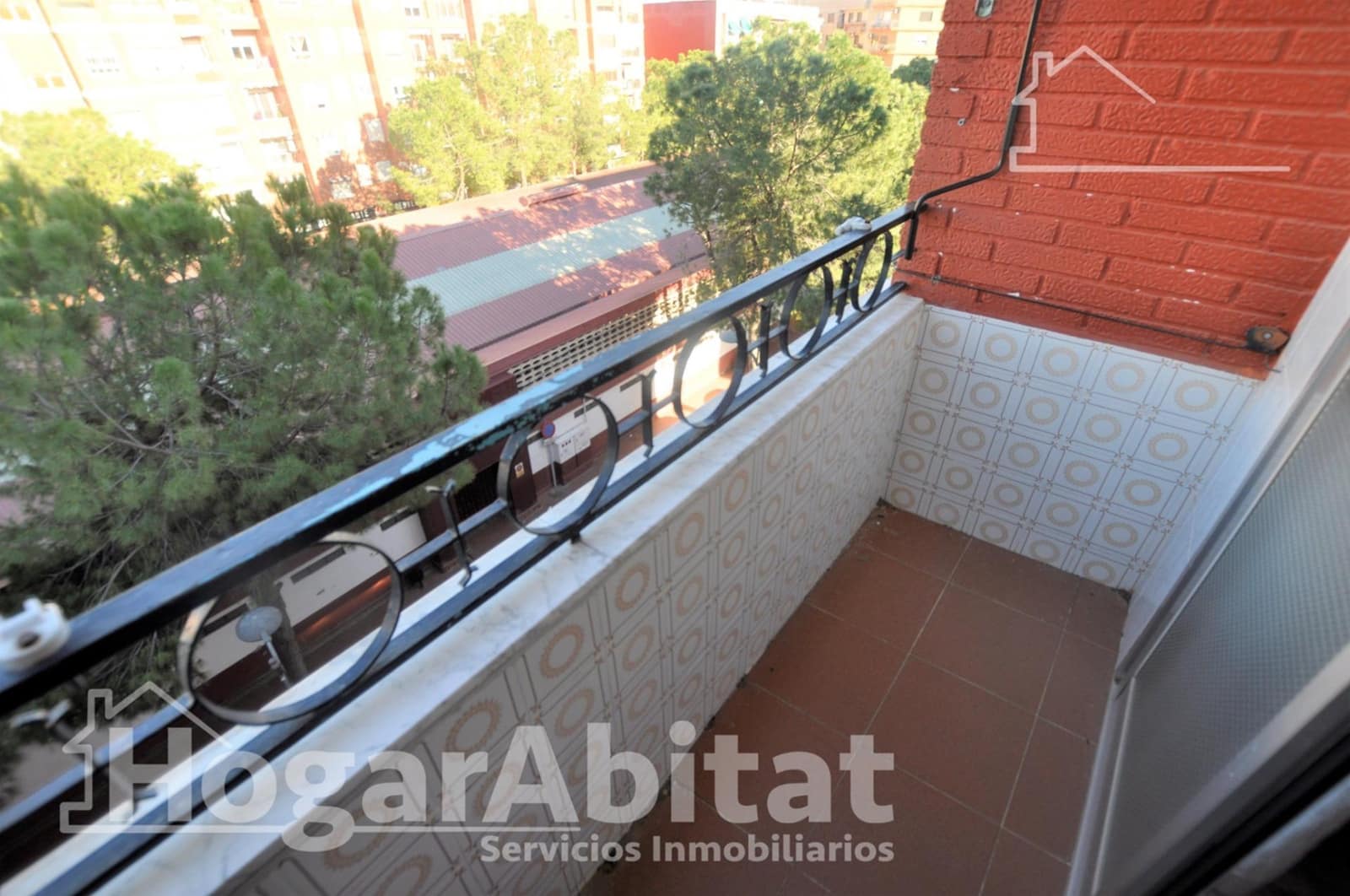 4 bedroom Flat for sale in Manises - € 225,000 (Ref: 9778199)