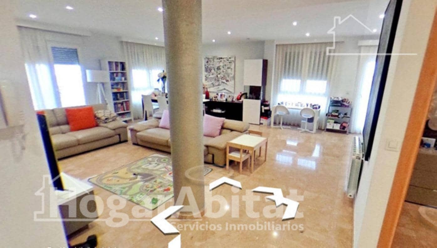 Piso de 4 habitaciones en Vila-real en venta con garaje - 281.000 € (Ref: 9778204)