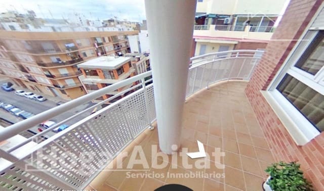 Piso de 4 habitaciones en Vila-real en venta con garaje - 281.000 € (Ref: 9778204)