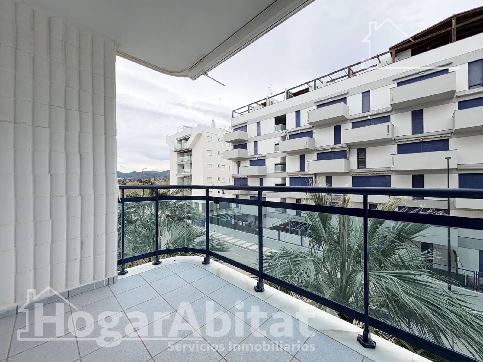 2 makuuhuone Asunto myytävänä paikassa Daimus mukana uima-altaan - 220 000 € (Ref: 9778206)