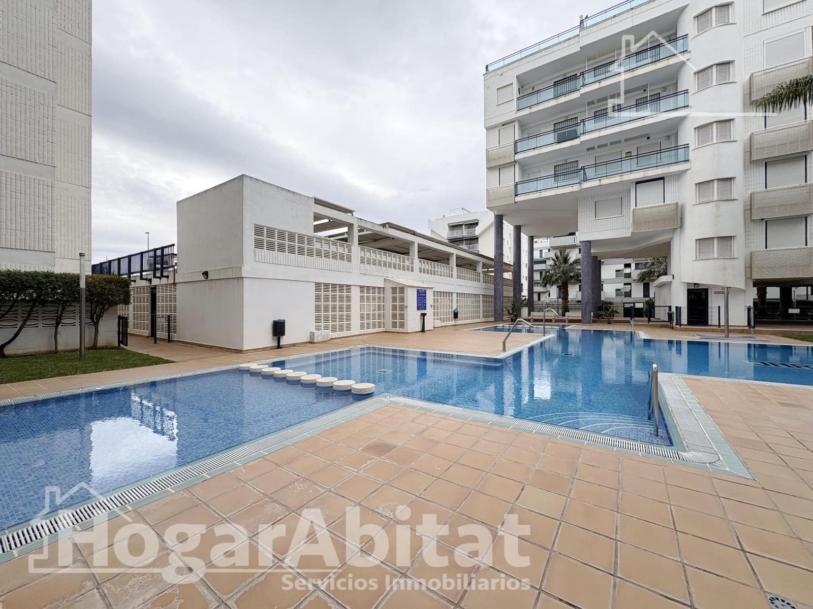 2 makuuhuone Asunto myytävänä paikassa Daimus mukana uima-altaan - 220 000 € (Ref: 9778206)