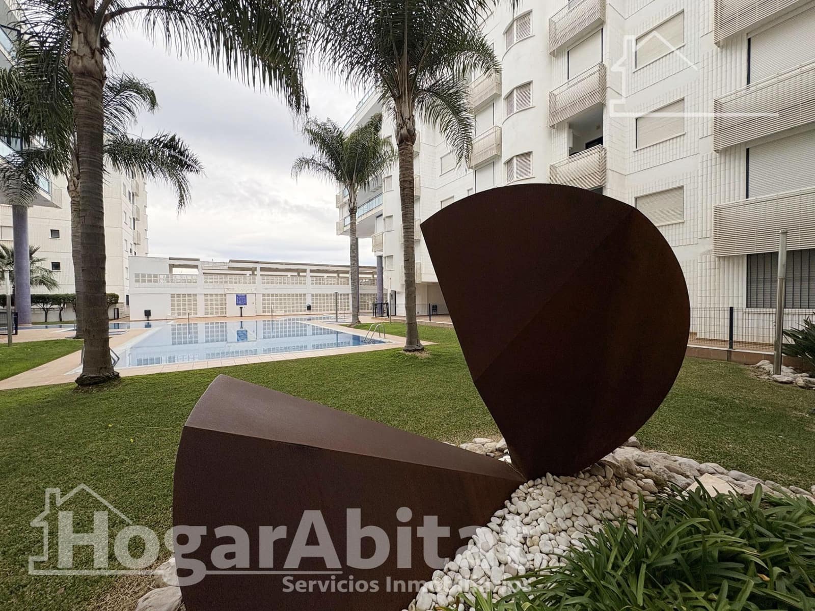 2 makuuhuone Asunto myytävänä paikassa Daimus mukana uima-altaan - 220 000 € (Ref: 9778206)