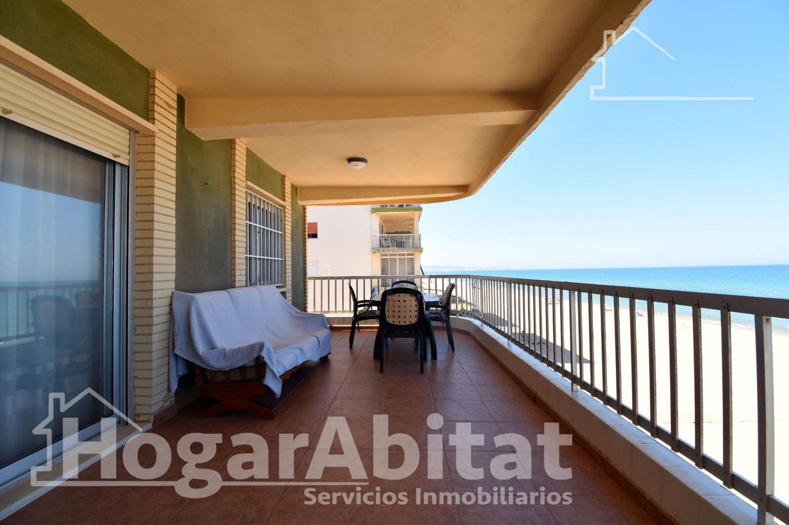 3 bedroom Flat for sale in Tavernes de la Valldigna with garage - € 230,000 (Ref: 9778212)