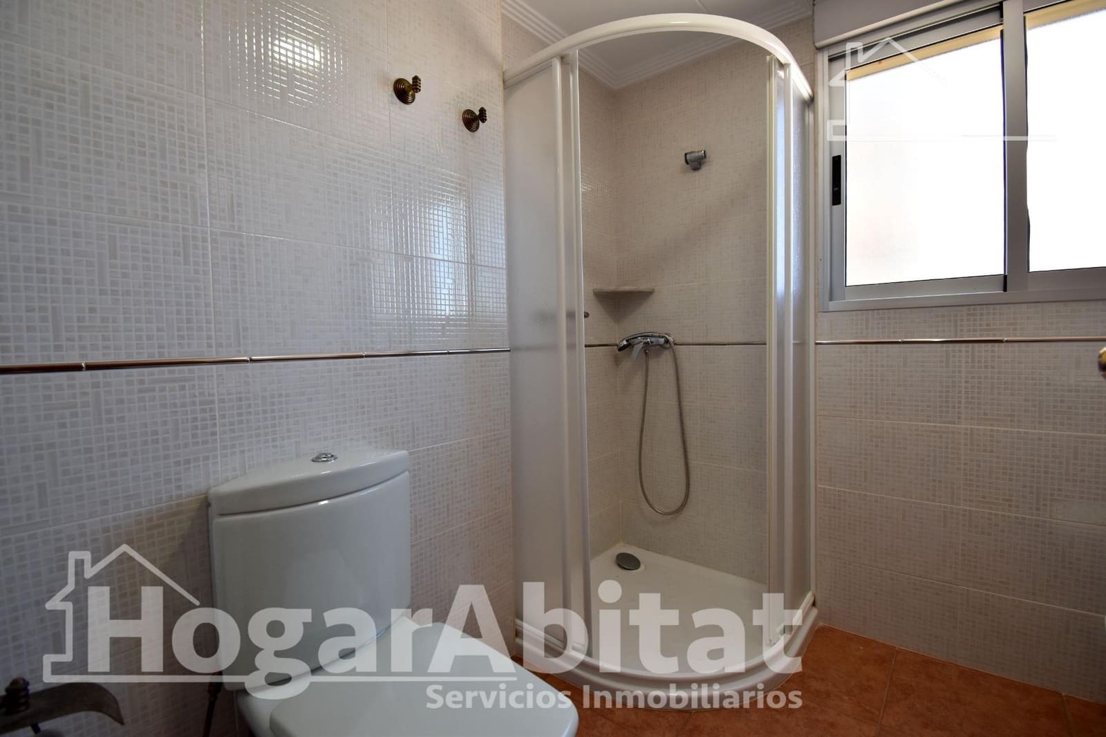 3 bedroom Flat for sale in Tavernes de la Valldigna with garage - € 230,000 (Ref: 9778212)