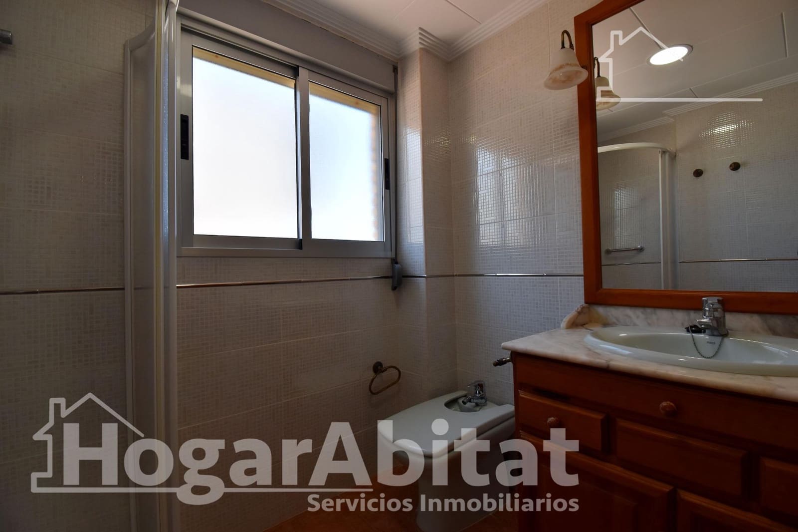 3 bedroom Flat for sale in Tavernes de la Valldigna with garage - € 230,000 (Ref: 9778212)