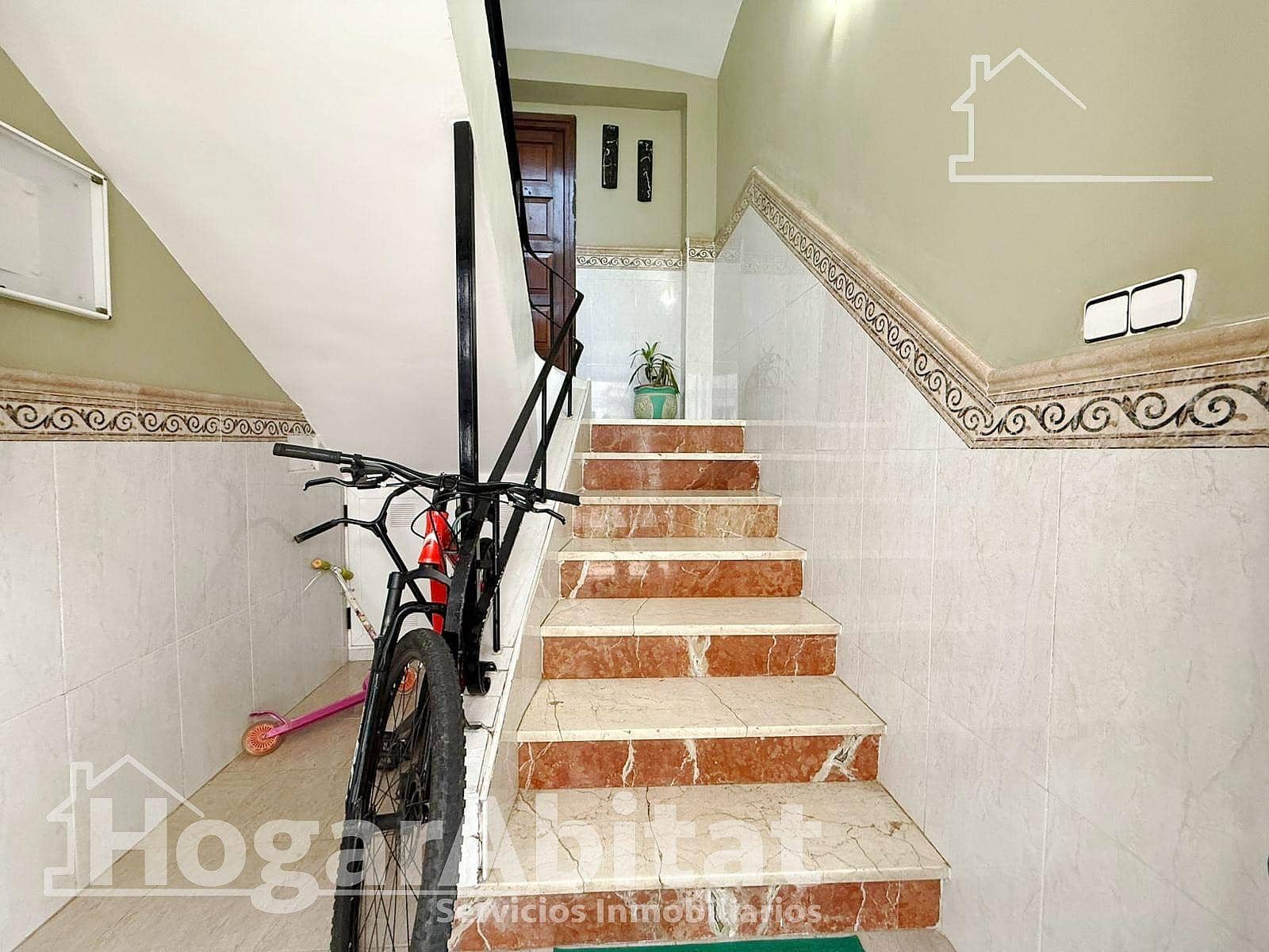 4 chambre Appartement à vendre à Rotova - 96 000 € (Ref: 9778214)