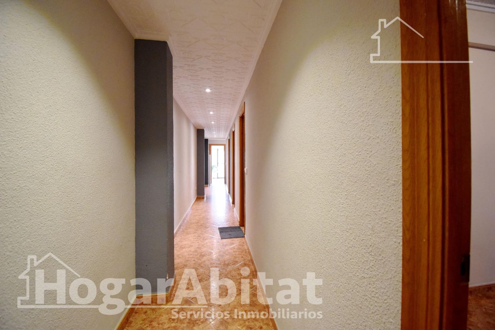 4 chambre Appartement à vendre à Rotova - 96 000 € (Ref: 9778214)