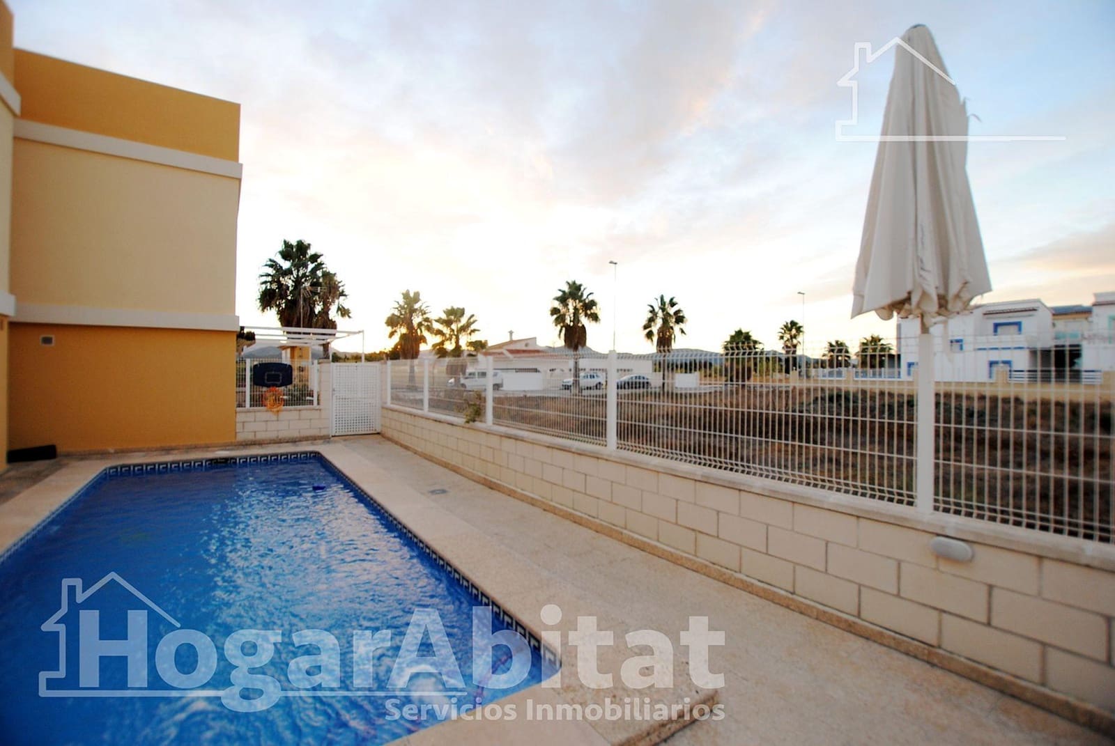 2 sypialnia Dom szeregowy na sprzedaż w Oliva z basenem garażem - 215 000 € (Ref: 9778215)