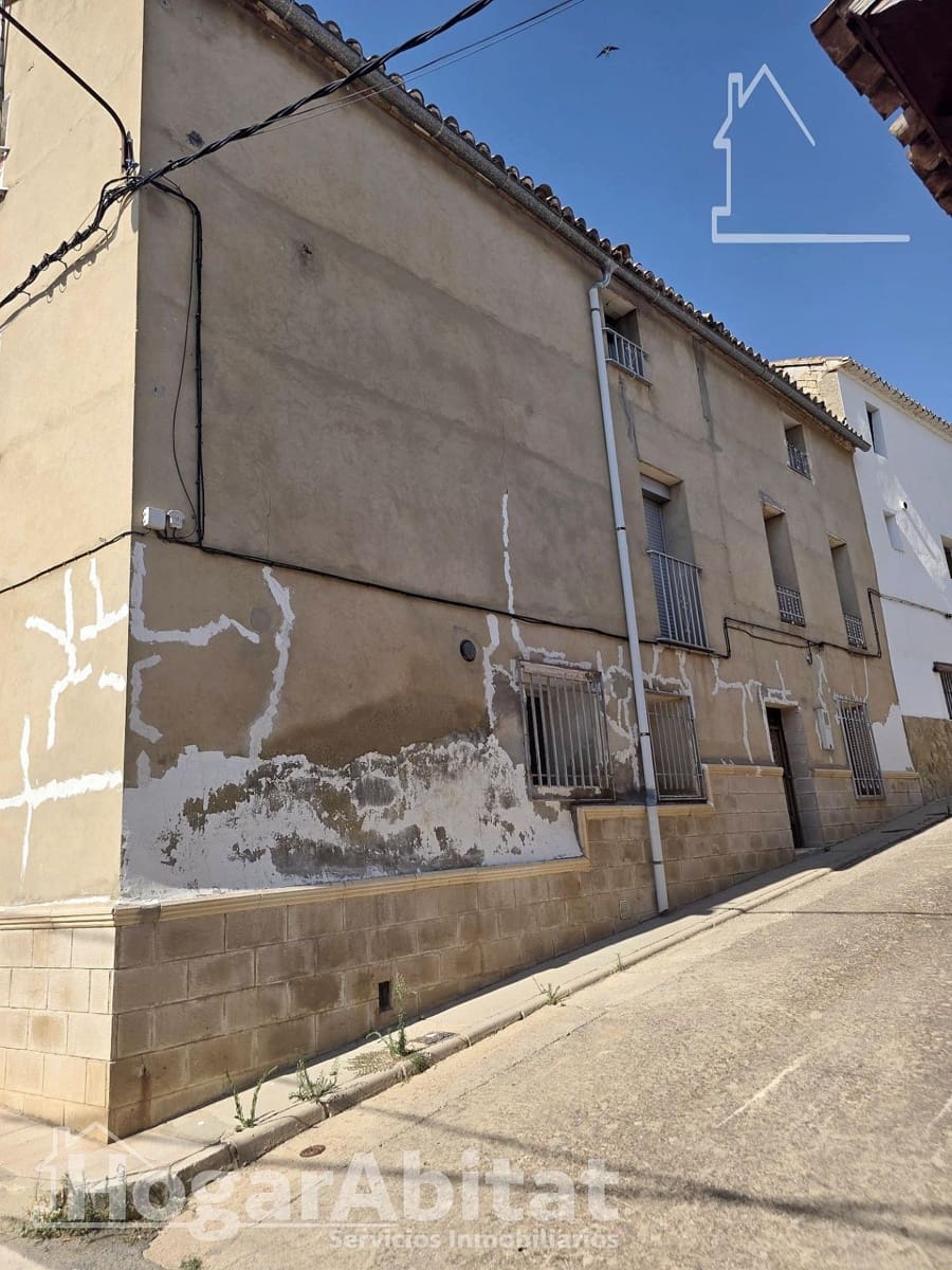 5 soverom Hus til salgs i Venta del Moro - € 100 000 (Ref: 9778229)