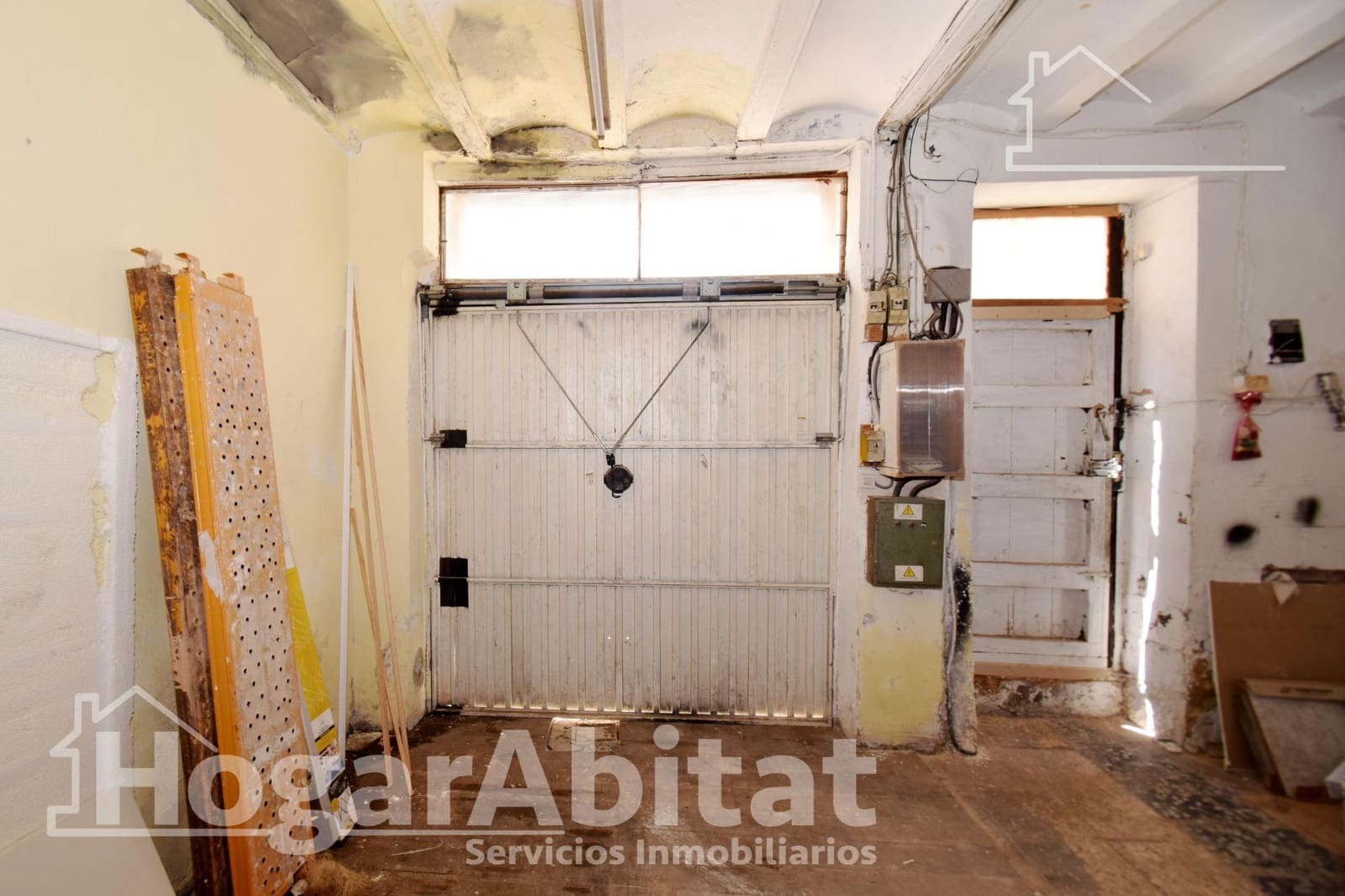 4 soveværelse Byhus til salg i La Vall d'Uixo med garage - € 80.000 (Ref: 9778230)