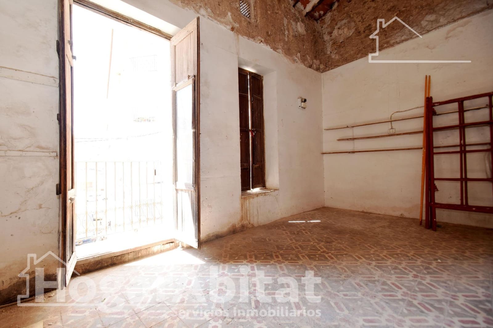 4 soveværelse Byhus til salg i La Vall d'Uixo med garage - € 80.000 (Ref: 9778230)