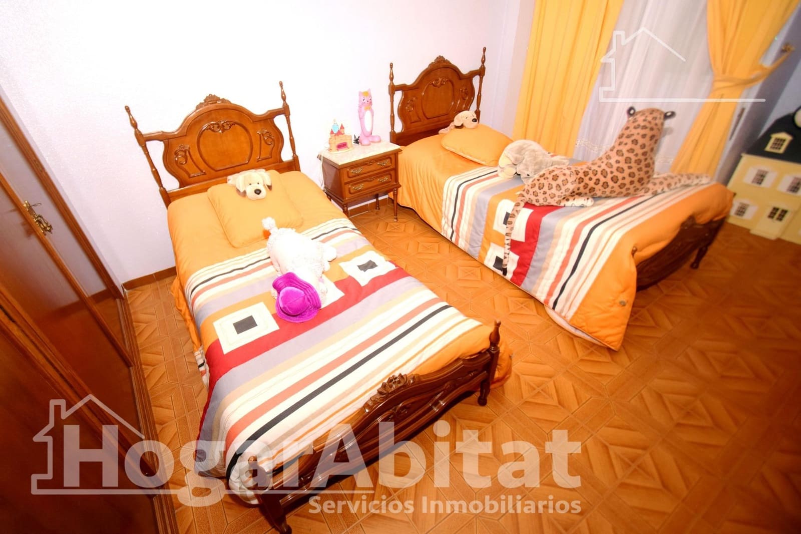 6 sypialnia Dom na sprzedaż w Castello de la Plana - 250 000 € (Ref: 9778238)