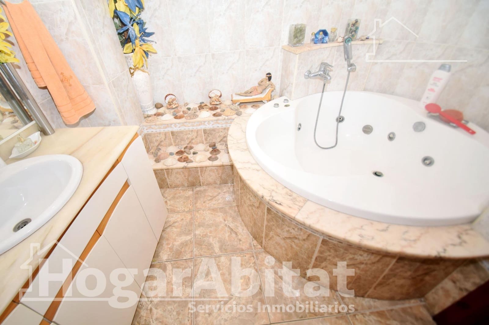 6 sypialnia Dom na sprzedaż w Castello de la Plana - 250 000 € (Ref: 9778238)