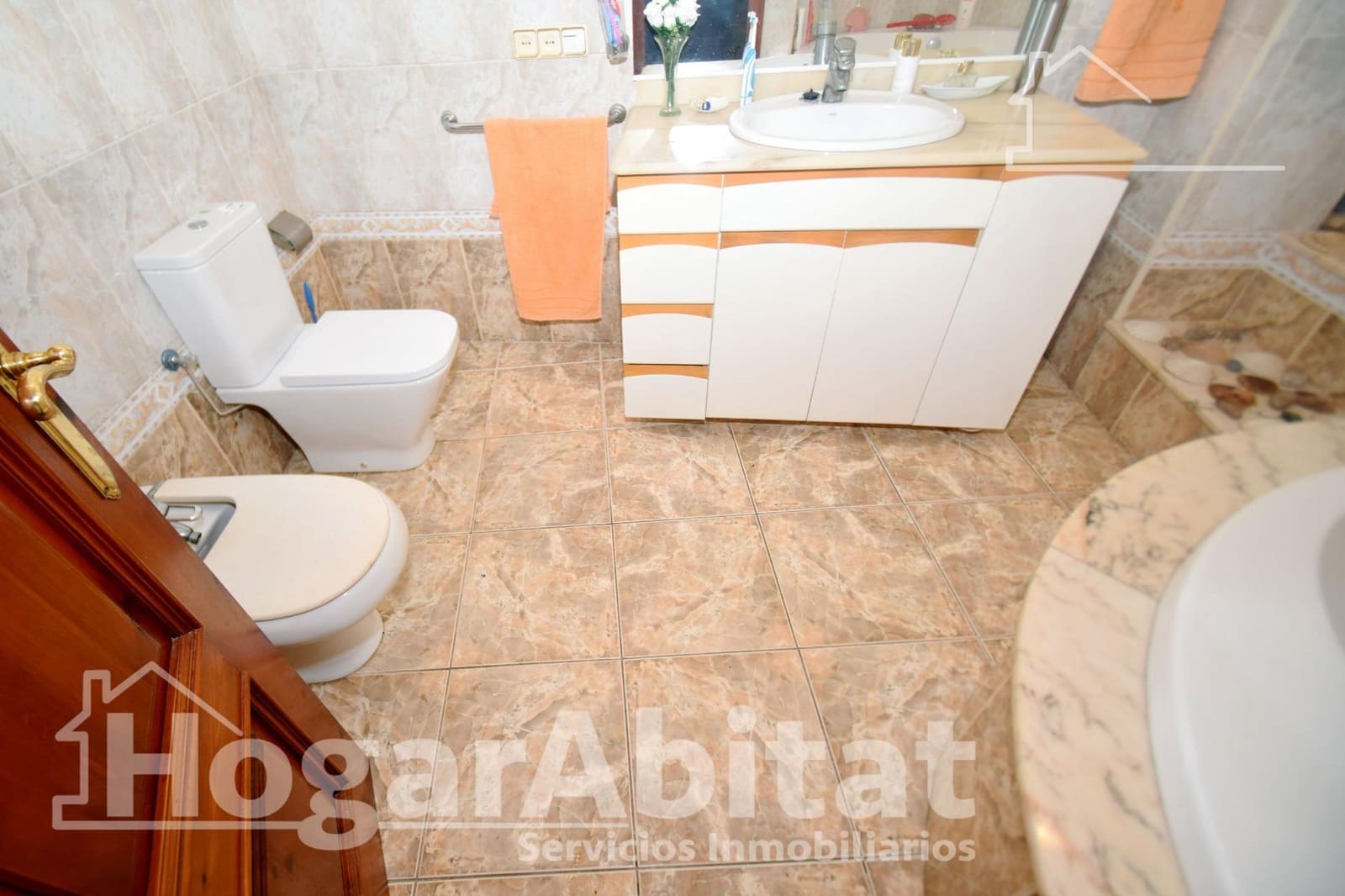 6 sypialnia Dom na sprzedaż w Castello de la Plana - 250 000 € (Ref: 9778238)