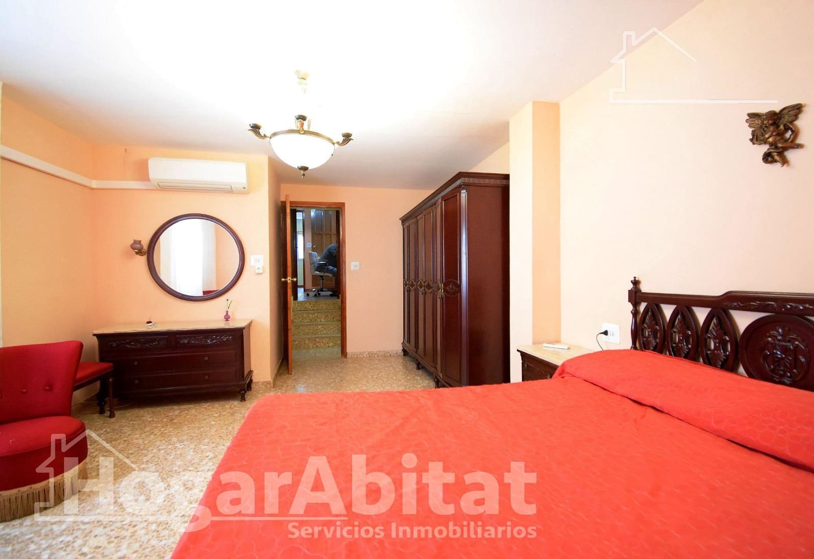 5 makuuhuone Omakotitalo myytävänä paikassa Pego mukana 
autotalli - 148 000 € (Ref: 9778242)