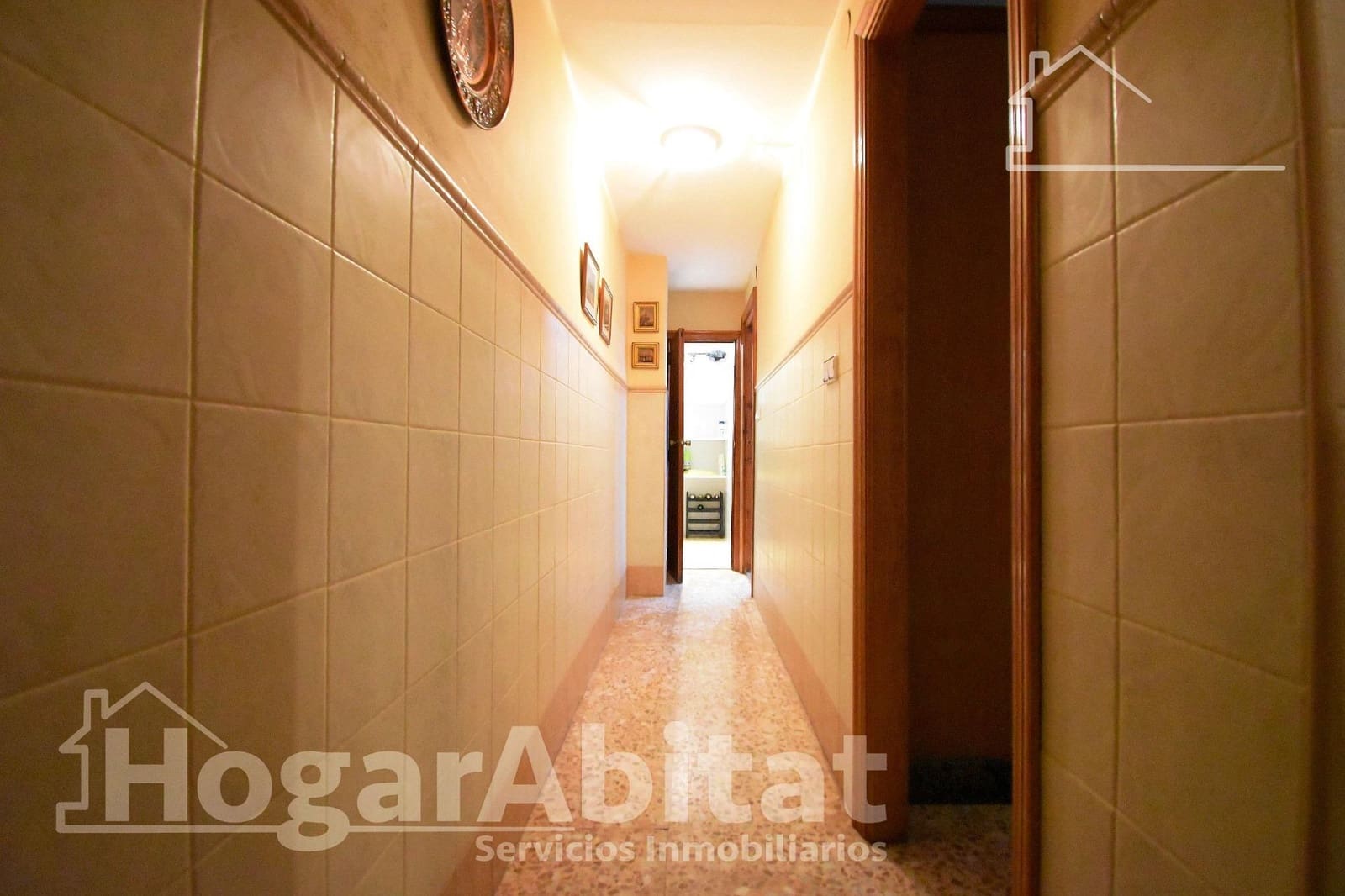 5 makuuhuone Omakotitalo myytävänä paikassa Pego mukana 
autotalli - 148 000 € (Ref: 9778242)