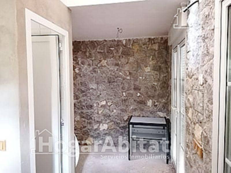 1 soveværelse Villa til salg i Castello de la Plana med garage - € 98.000 (Ref: 9780604)