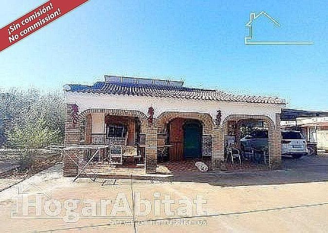 4 soveværelse Villa til salg i El Higueron med garage - € 175.000 (Ref: 9780611)