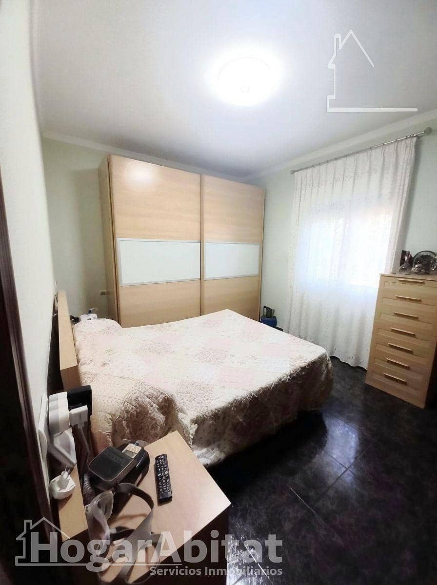 4 soveværelse Villa til salg i El Higueron med garage - € 175.000 (Ref: 9780611)