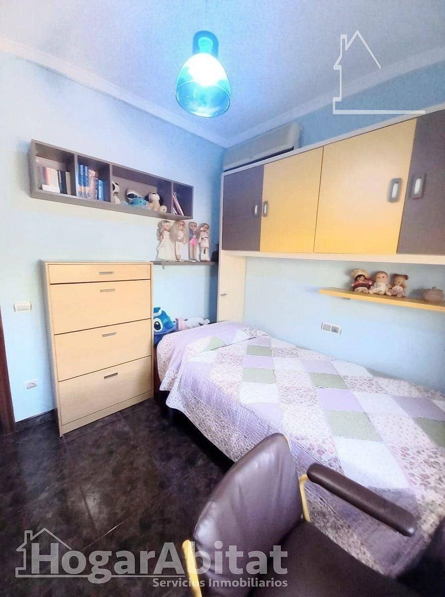 4 soveværelse Villa til salg i El Higueron med garage - € 175.000 (Ref: 9780611)