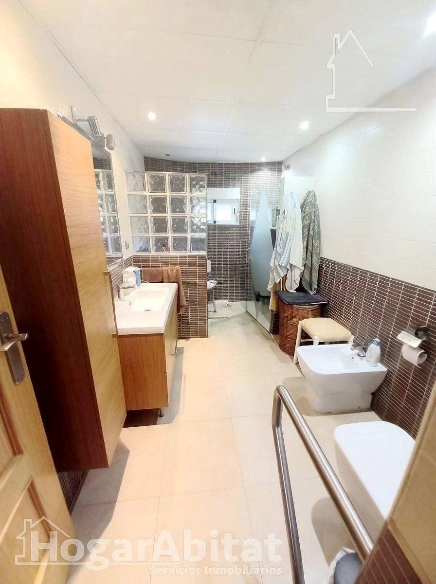 4 soveværelse Villa til salg i El Higueron med garage - € 175.000 (Ref: 9780611)