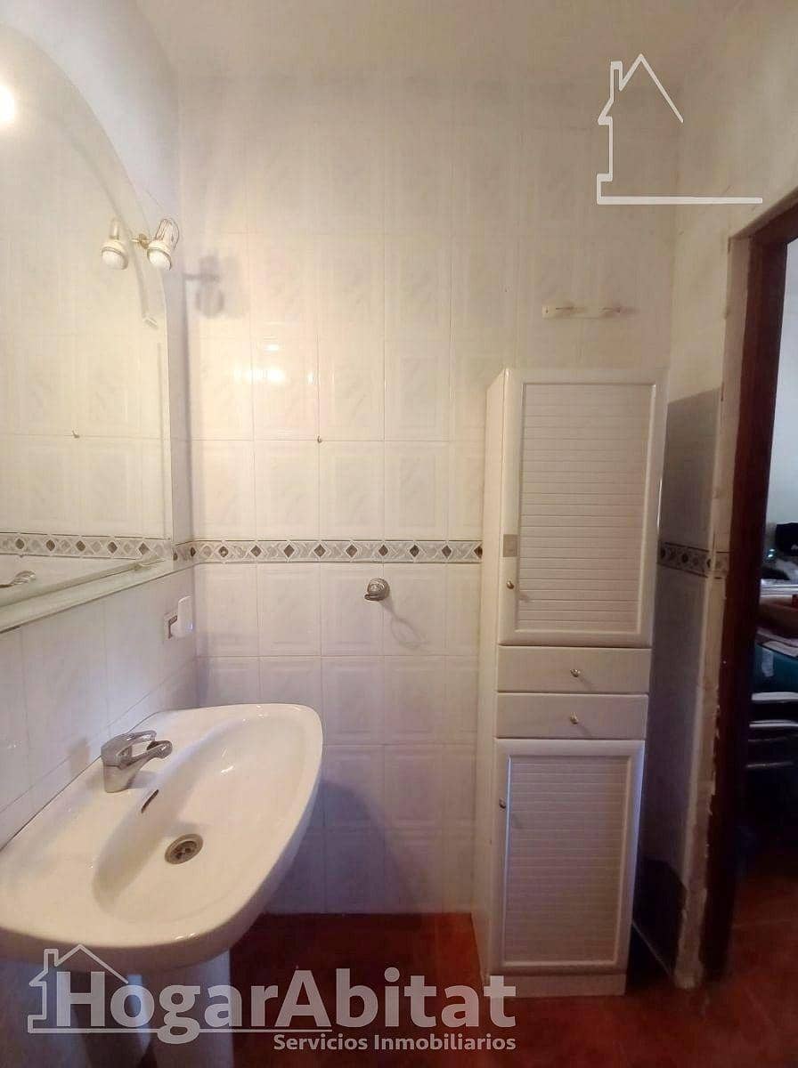 4 soveværelse Villa til salg i El Higueron med garage - € 175.000 (Ref: 9780611)