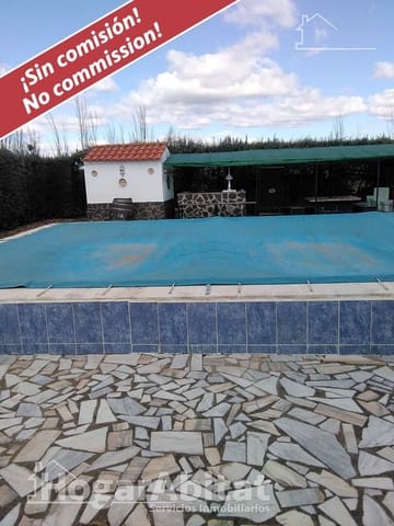 4 soverom Villa til salgs i Badajoz by med svømmebasseng garasje - € 202 000 (Ref: 9780615)