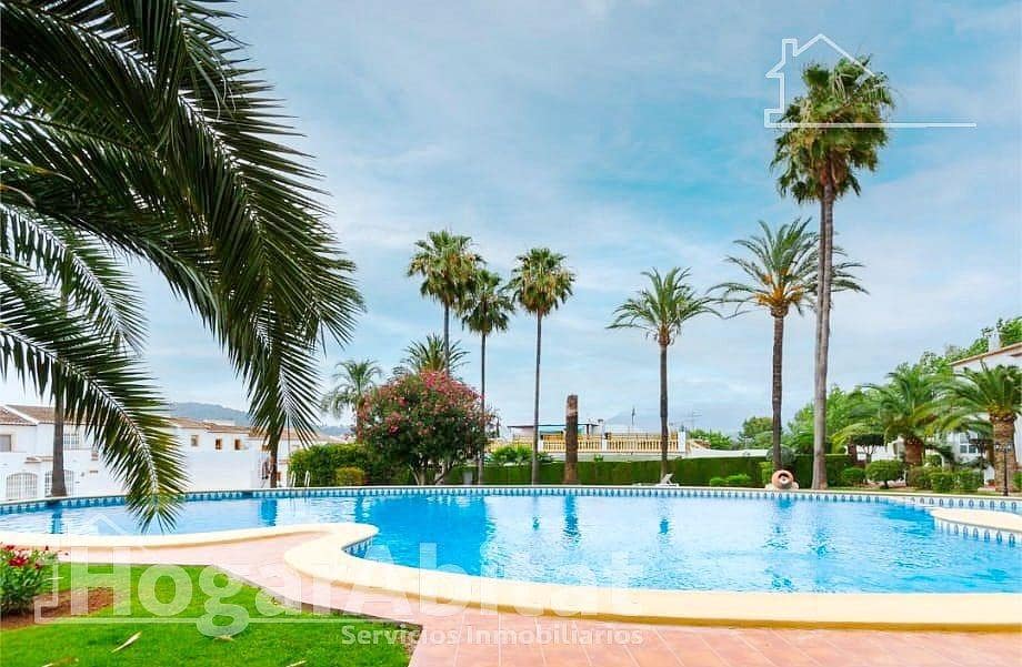 3 slaapkamer Rijtjeshuis te koop in Monte Pedreguer met zwembad - € 315.000 (Ref: 9780616)