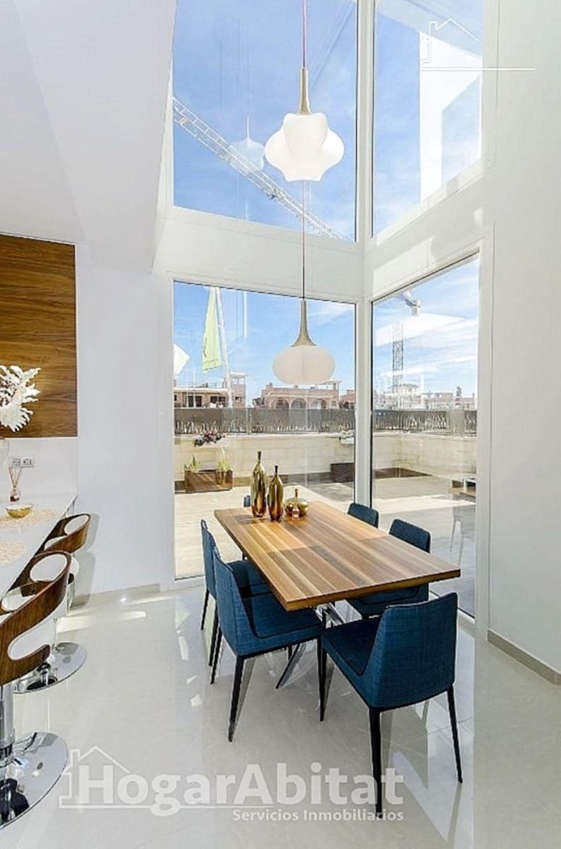 3 chambre Villa/Maison à vendre à Almeria ville avec piscine garage - 459 000 € (Ref: 9780617)