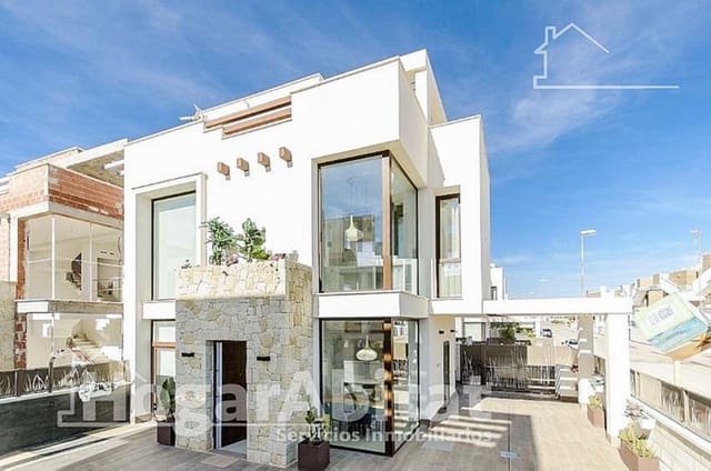 3 chambre Villa/Maison à vendre à Almería ville avec piscine garage - 459 000 € (Ref: 9780617)