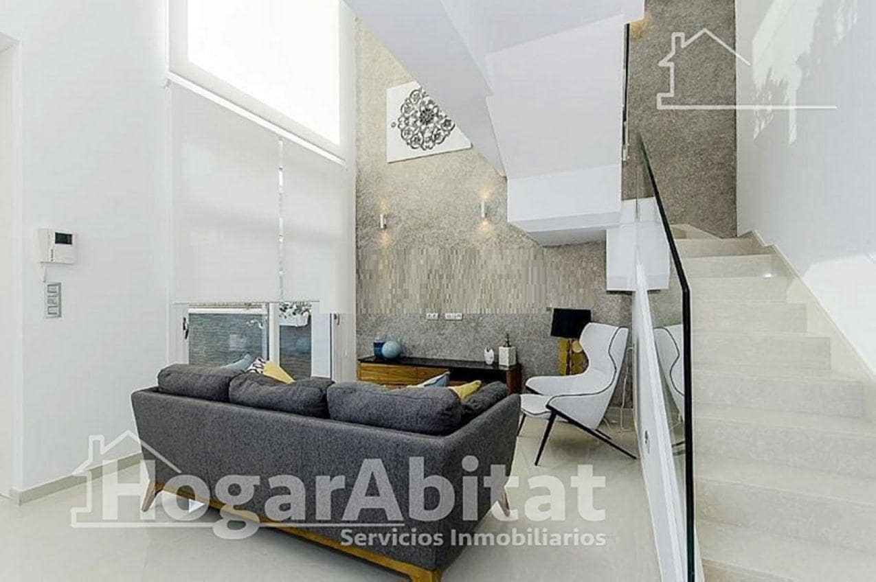 3 chambre Villa/Maison à vendre à Almeria ville avec piscine garage - 459 000 € (Ref: 9780617)