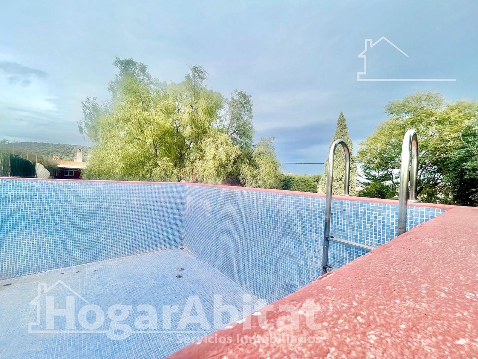 Chalet de 4 habitaciones en Onda en venta con piscina garaje - 230.000 € (Ref: 9780628)
