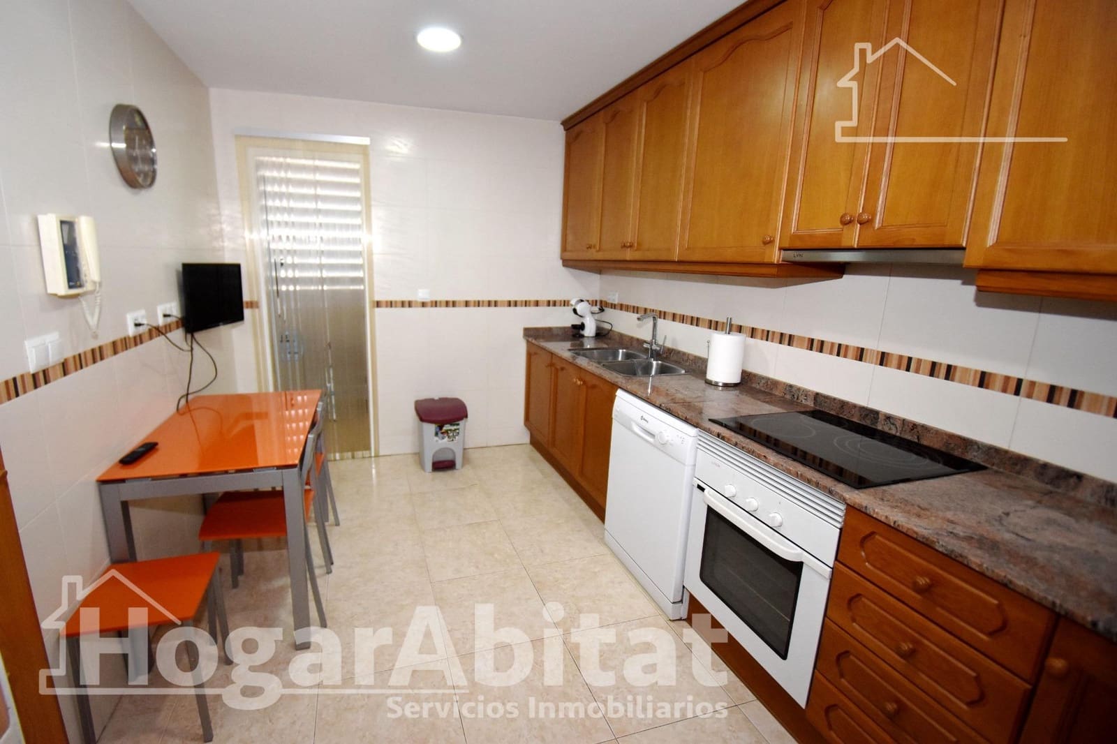 3 quarto Moradia em Banda para venda em Onda com garagem - 170 000 € (Ref: 9780629)
