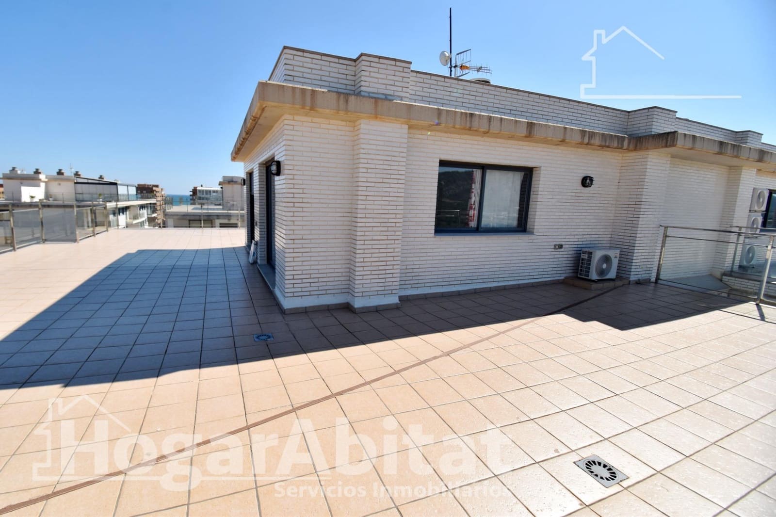 4 Zimmer Penthouse zu verkaufen in Oropesa  mit Pool Garage - 355.000 € (Ref: 9780634)