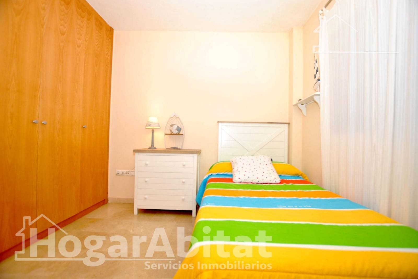 2 soverom Leilighet til salgs i Oliva med svømmebasseng garasje - € 220 000 (Ref: 9780638)