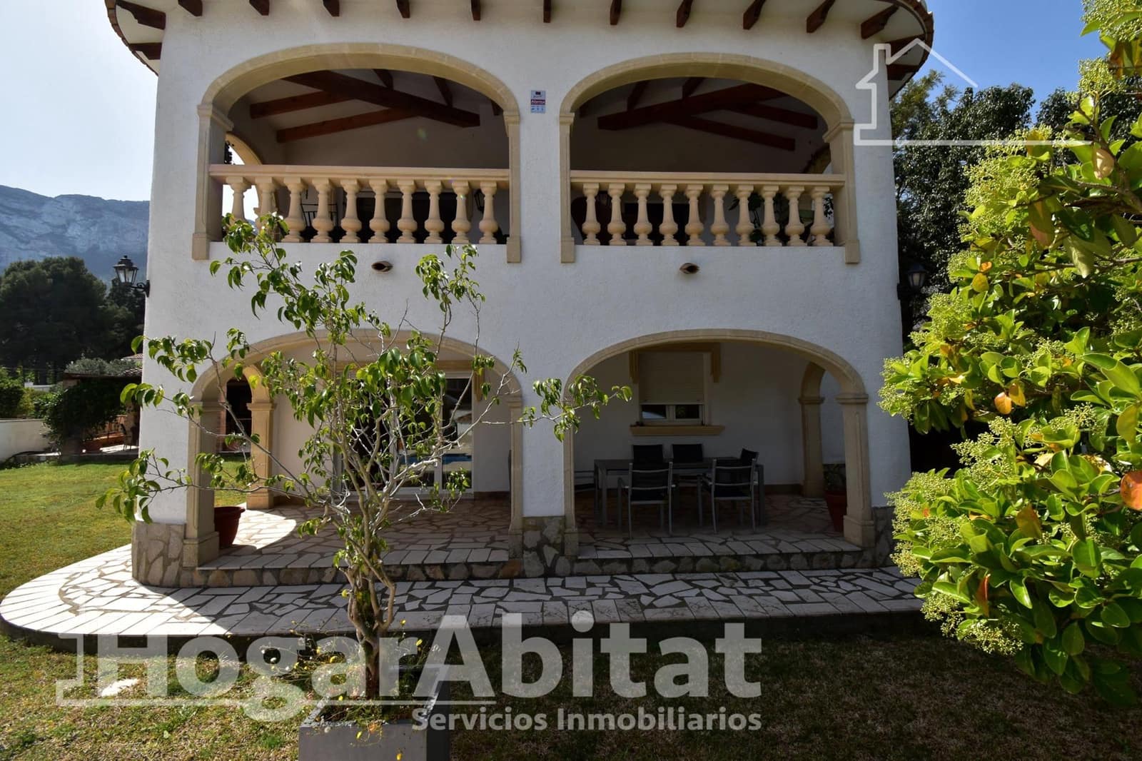 Chalet de 4 habitaciones en Dénia en venta con piscina garaje - 799.000 € (Ref: 9780651)